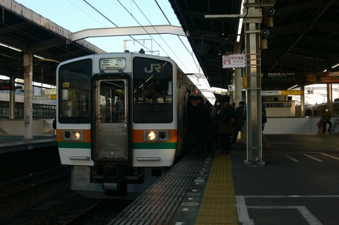 三島行き普通電車